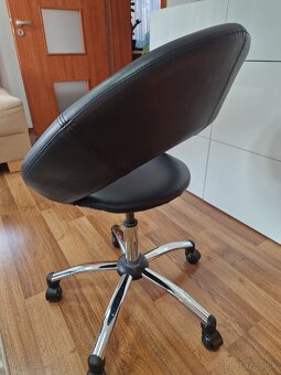 Otočná stolička - 3