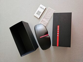 sluneční brýle Prada - 3