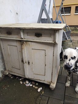 Stará komoda - 3