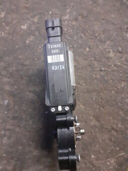 Opel Meriva A motorcek okna L.P. - 3