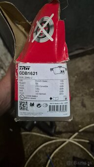 Brzdove dosky TRW - 3