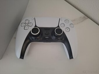 PLAYSTATION 5 1TB s mechanikou, v ZARUKE - 3