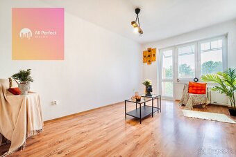 Predaj 2 izbový byt s balkónom v Seredi s dlhodobým nájomcom - 3