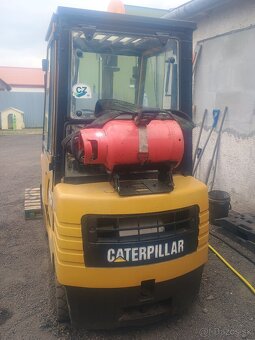 Vysokozdvižný vozík Caterpillar - 3