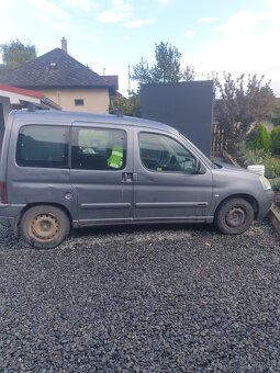 Predám Citroën Berlingo - 3