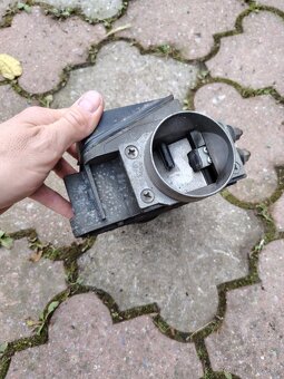 Váha vzduchu BMW e30 e34 - 3