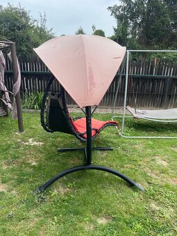 Zahradna hojdacka,hupacka, lezadlo so strieskou - 3