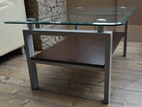 predám KONFERENČNÝ STOLÍK - 3