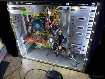 Predám pc retro z Windows xp - 3