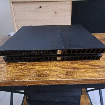 Predám PlayStation 4 FAT 1TB HDD PS4 - 3