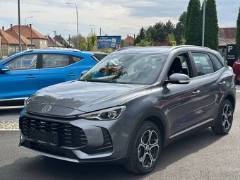 MG ZS HEV+ Exclusive - 3