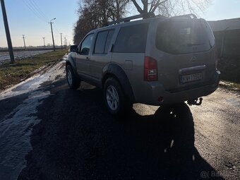 Nissan pathfinder - 3