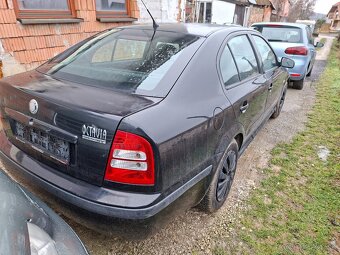 Octavia 1,4 benzin - 3