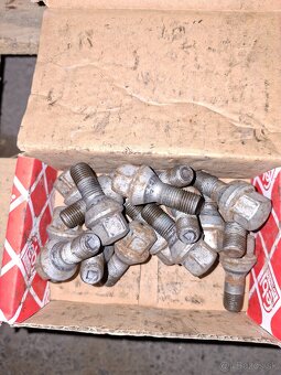 Predám zimné pneumatiky 175/65 R14 - 3