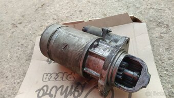 Predám na motor Zetor 2011 štarter. - 3