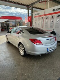 Opel Insignia 2.0 turbo benzín 162kw 4x4 - 3