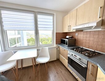 Kompletne zariadený 2-izbový byt na Vlčincoch – 68 m² - 3