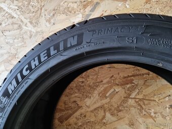 Michelin 225/45R17 letné - 3