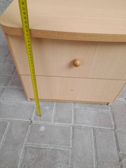 Nočný stolík 01 - 3