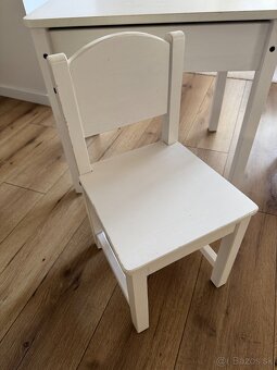 Ikea set Sundvik (stôl a stolička - 3