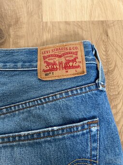 Levi’s modré džínsy 501 - 3