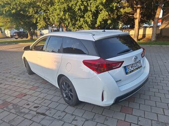 Toyota Auris Touring Sports 1,6l - 3