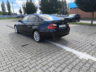 BMW e90 320i - 3