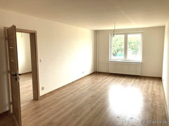 PREDAJ: 3 izb.byt 80 m2 s lodžiou, novostavba Strážske - 3