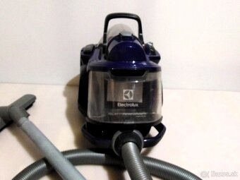 Vysavac Electrolux bezvreckovy - 3