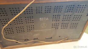 Retro rádio Tesla Melody 527A - 3