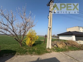 Exkluzívne APEX reality stavebný pozemok 800 m2 Červeník - 3