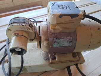 Motor s prevodovkou - 3