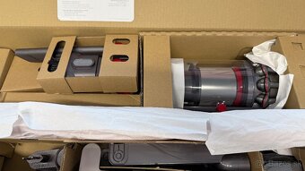 Dyson V11 Fluffy 2023 - 3
