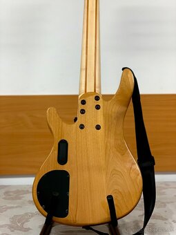 Vymenim za basu/gitaru Yamaha TRB1006J 6strunova basgitara - 3