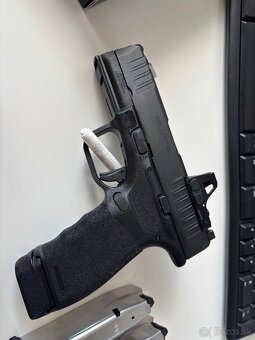 Hellcat Pro - 3