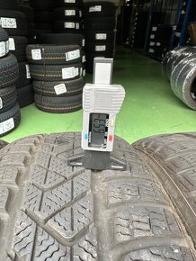 225/55 R18 98 H PIRELLI SOTTOZERO SERIE III - 3