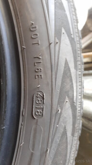 Predam 195/55R20 Nokian celorocne - 3