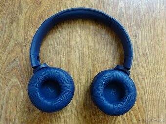 JBL sluchadla - 3