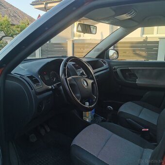 Škoda fabia 1. 2 44kw 2010 - 3