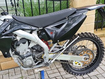 Suzuki RMZ 450 rok 2012 TP italie - 3