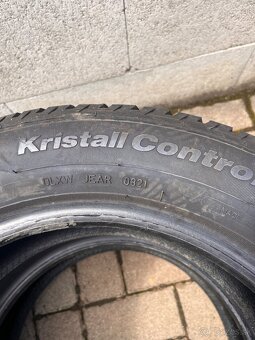 205/60 R16 - 3