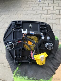 airbag skoda octavia iv superb iii fabia 3 4 scala - 3