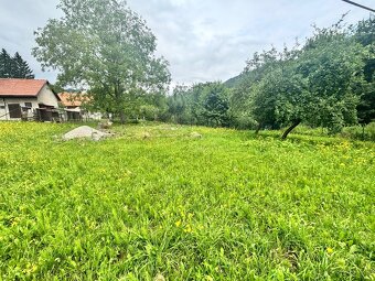 Stavebný pozemo(1050m2),1km od D1, obec Ratkovo - 3