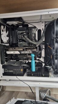 Intel i9 s vodnym chladenim, 32gb ram, rtx 3060ti - 3