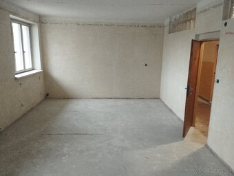 Sklady, dielňe v areáli vo Zvolene - 32m2 - 3