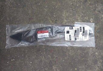 Kia Sorento III 3 UM 2015 - drziak svetla svetlo 92141-C5000 - 3