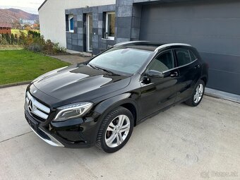Mercedes-Benz GLA 180 - 3