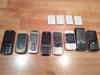 Predám telefóny - 3