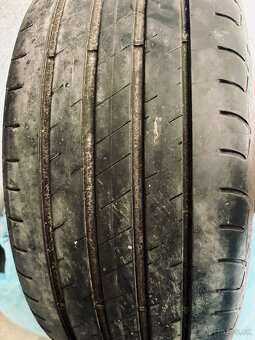 Goodyear EfficientGrip 225/50 R17 98V - 3