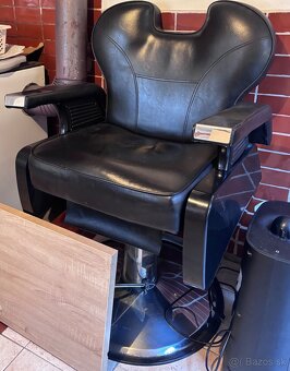 Kadernícky nábytok - 3